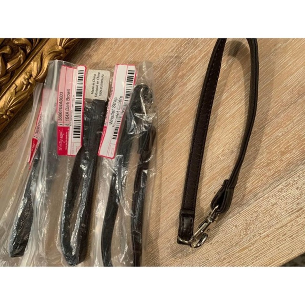 New! Thirty-one Wristlet strap‎ bracelet Dark Brown 104A